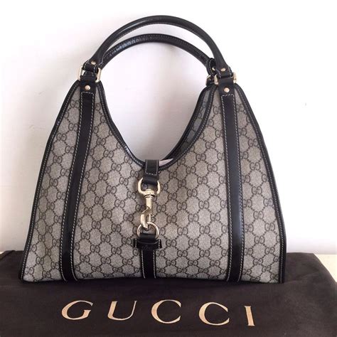 is gucci purse genuine.